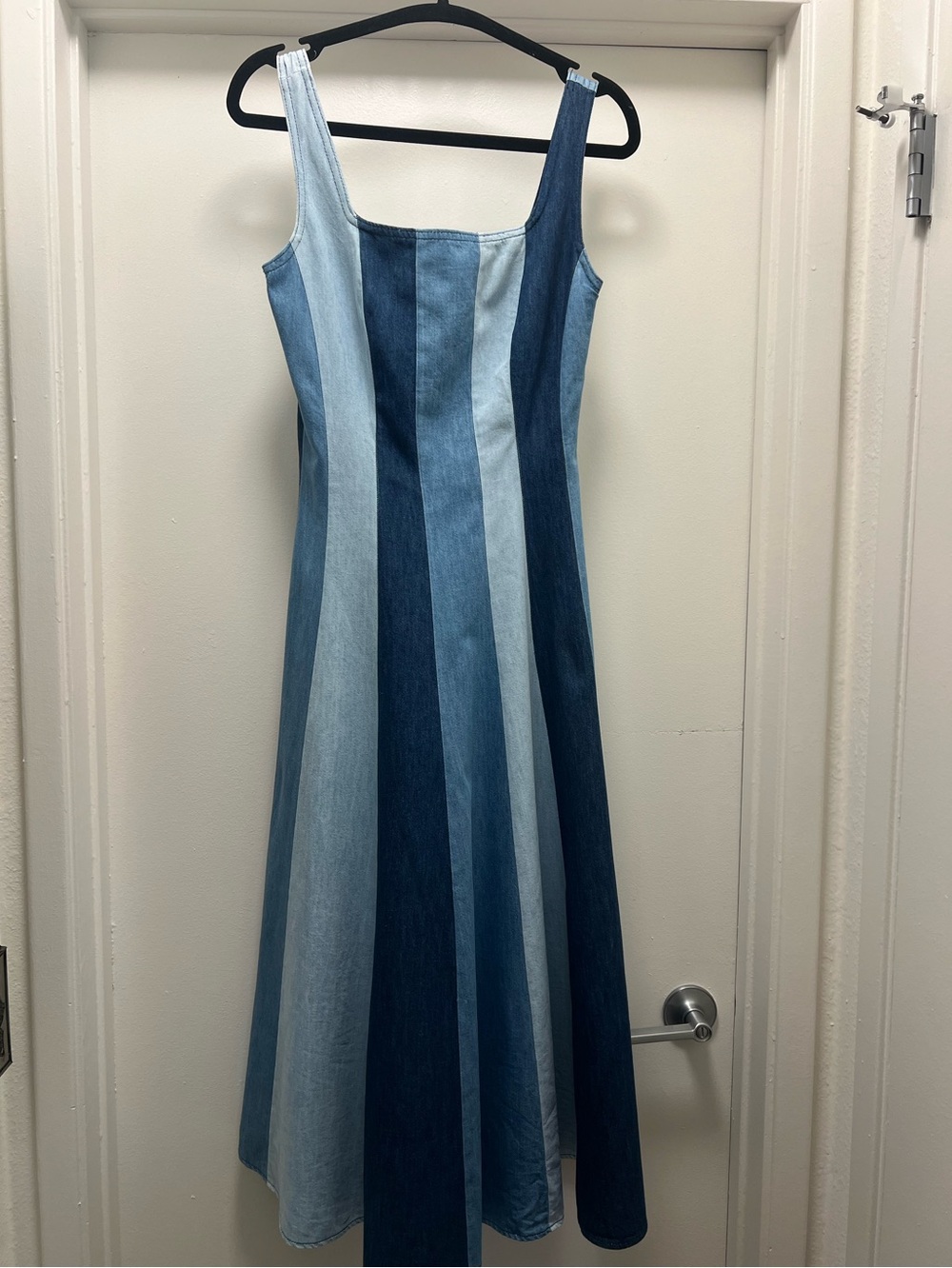 FARM Rio X Anthropologie Colorblocked Denim Midi Dress - Picture 3 of 10